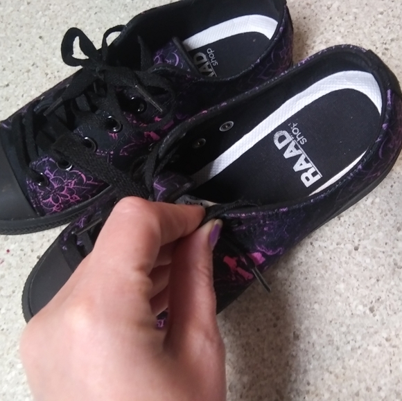 Mandala skull sneakers - Picture 3 of 3